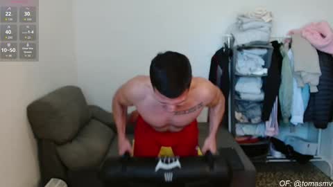 Snapshot of tomasmv chatting on January 14, 2026, 10:21 am ONLYFANS50 OFF TODAY online show from January 14, 2026, 10:21 am