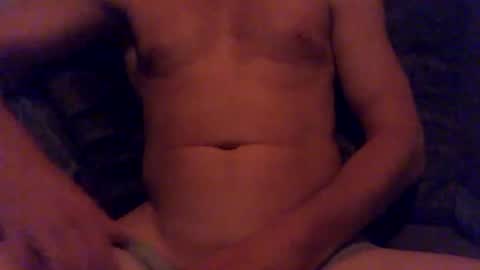 Snapshot of tomasterbig chatting on July 17, 2026, 1:34 am Tomasterbig online show from July 17, 2026, 1:34 am