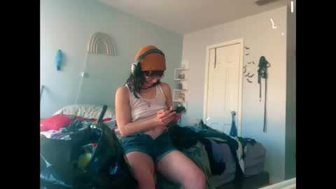 tomboy_titties online show from November 15, 2025, 8:49 pm