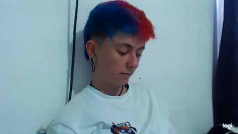 Blue online show from December 28, 2024, 8:25 pm