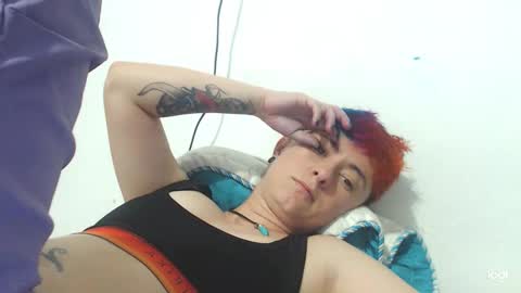 Blue online show from January 11, 2025, 11:02 pm