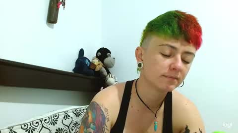 Blue online show from March 12, 2025, 10:28 pm