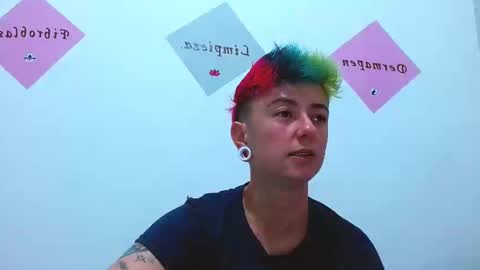 Blue online show from September 24, 2025, 2:48 am