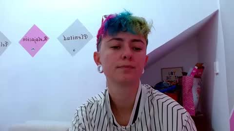 Blue online show from October 19, 2025, 4:51 pm