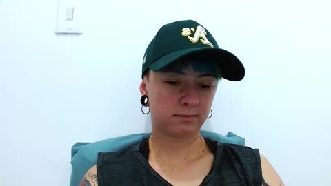 Blue online show from November 13, 2025, 7:46 pm