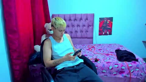 Snapshot of tomboygirl69 chatting on December 28, 2024, 6:18 pm tomboygirl69 online show from December 28, 2024, 6:18 pm