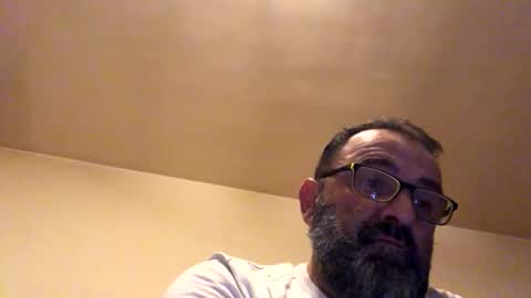 Snapshot of tomcop11111 chatting on October 16, 2025, 12:11 am tomcop11111 online show from October 16, 2025, 12:11 am