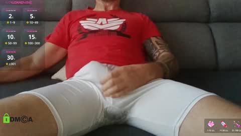 Snapshot of tomhardyc chatting on November 21, 2025, 9:46 pm Tomhardyc online show from November 21, 2025, 9:46 pm