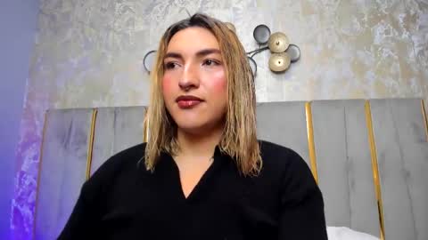   online show from November 28, 2025, 12:08 pm