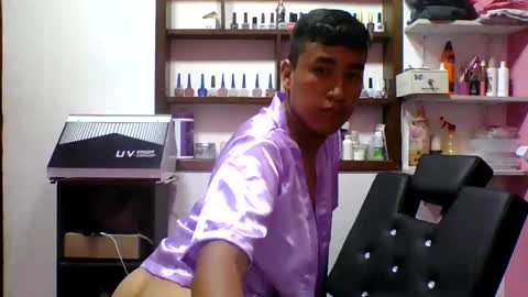 tomm online show from October 17, 2025, 3:53 am