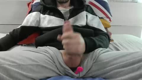 Snapshot of tommaso9046 chatting on November 24, 2025, 5:34 pm tommaso9046 online show from November 24, 2025, 5:34 pm