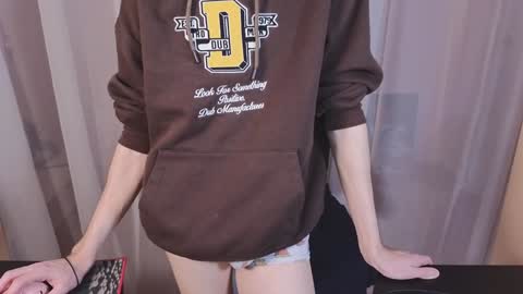 Snapshot of tommiehi chatting on January 21, 2025, 8:52 am Tommie online show from January 21, 2025, 8:52 am