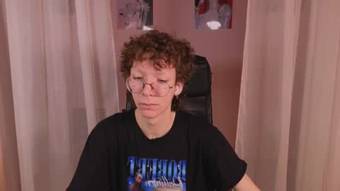 Snapshot of tommiehi chatting on February 9, 2025, 5:40 am Tommie online show from February 9, 2025, 5:40 am