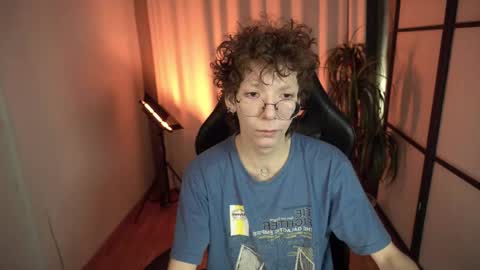 Snapshot of tommiehi chatting on February 16, 2025, 5:37 am Tommie online show from February 16, 2025, 5:37 am