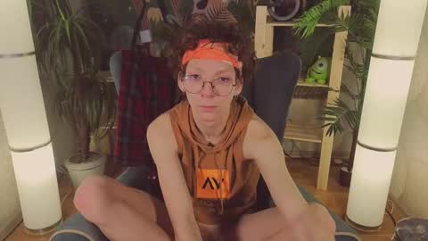 Snapshot of tommiehi chatting on March 5, 2025, 9:05 am Tommie online show from March 5, 2025, 9:05 am