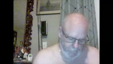 Tommie online show from October 23, 2025, 10:58 am