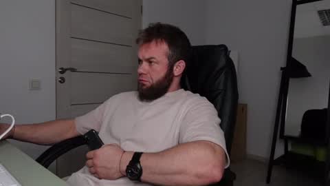  tommy burnzzz  online show from December 19, 2024, 2:45 am