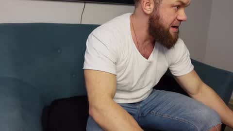  tommy burnzzz  online show from January 23, 2025, 10:32 am