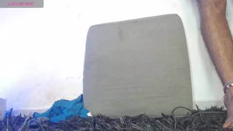   Thomas    online show from April 17, 2026, 9:07 pm