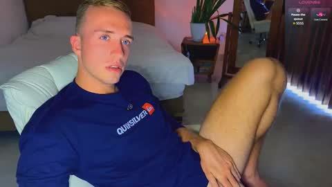 Snapshot of tommy_cumfinger chatting on February 27, 2026, 5:51 am Tommy online show from February 27, 2026, 5:51 am