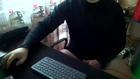 Tommi Li online show from January 8, 2025, 7:34 am