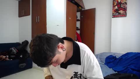 Snapshot of tommy_sins619 chatting on February 3, 2025, 7:31 pm Dirty Tommy online show from February 3, 2025, 7:31 pm