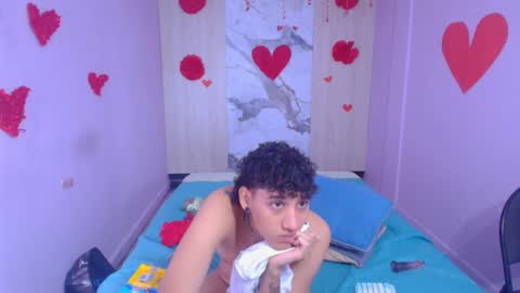 tommy_sweet1 online show from February 19, 2025, 10:12 am