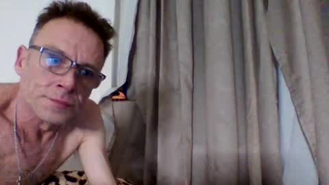 tommyandtomara online show from March 24, 2026, 11:32 pm