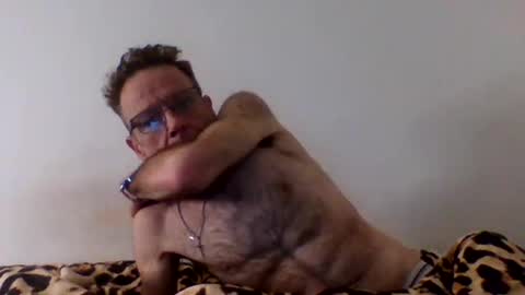 Snapshot of tommyandtomara chatting on April 7, 2026, 7:47 pm tommyandtomara online show from April 7, 2026, 7:47 pm