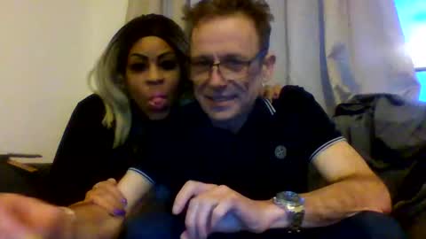 Snapshot of tommyandtomara chatting on April 18, 2026, 7:51 pm tommyandtomara online show from April 18, 2026, 7:51 pm