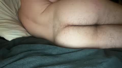 tommyflash_tut online show from February 4, 2025, 9:41 pm