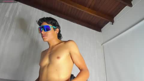 tommyhot7 online show from June 25, 2026, 9:08 pm