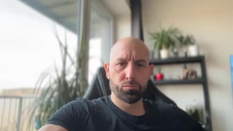 Thomas Fit online show from March 9, 2026, 7:12 am