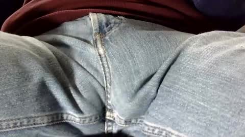 Snapshot of tomscibbly chatting on December 31, 2024, 6:46 pm tomscibbly online show from December 31, 2024, 6:46 pm