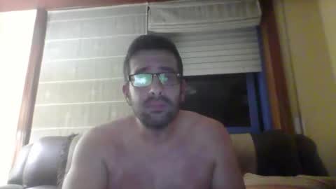 toni640128 online show from September 27, 2025, 2:27 am