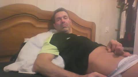 Snapshot of tonio358965 chatting on September 16, 2025, 6:31 pm tonio358965 online show from September 16, 2025, 6:31 pm