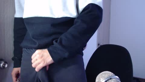 Snapshot of tony__ribas chatting on January 30, 2025, 9:14 pm Tony Ribas. online show from January 30, 2025, 9:14 pm