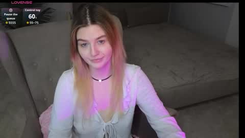 Tonya online show from April 20, 2026, 1:41 am
