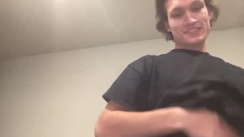 tonycardillo online show from October 29, 2025, 4:04 am