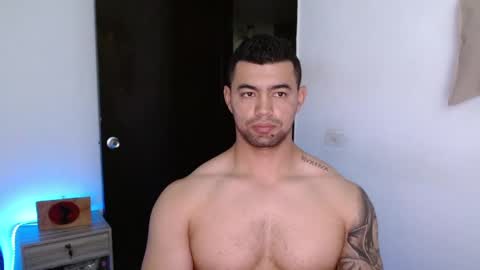 Snapshot of tonyking21 chatting on December 15, 2024, 9:20 pm ANTONY online show from December 15, 2024, 9:20 pm