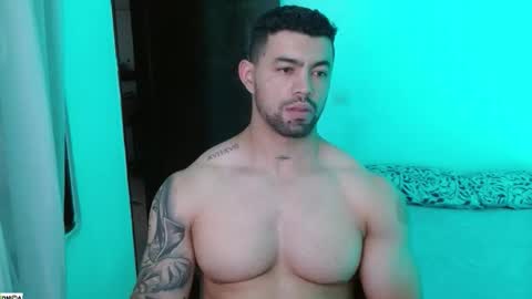 Snapshot of tonyking21 chatting on September 22, 2025, 8:55 pm ANTONY online show from September 22, 2025, 8:55 pm