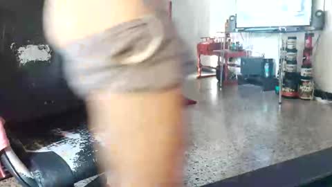 Snapshot of tonylatinsex chatting on October 29, 2025, 9:27 pm Tonylatinsex online show from October 29, 2025, 9:27 pm