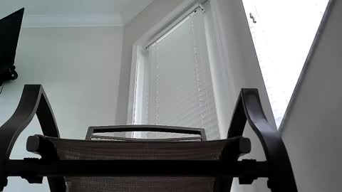 Snapshot of tonymcfly99 chatting on October 10, 2025, 2:05 pm tonymcfly99 online show from October 10, 2025, 2:05 pm