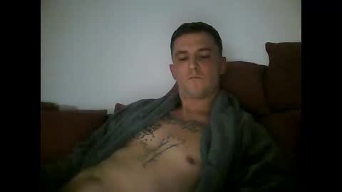 Snapshot of tonystrawberry chatting on February 10, 2026, 7:40 pm tonystrawberry online show from February 10, 2026, 7:40 pm