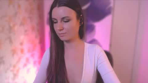 Elizabeth online show from March 4, 2025, 11:29 am