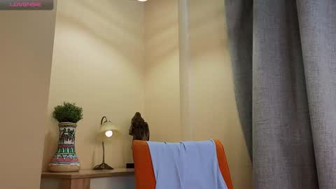 Hey hey Im Megan Pvt open. Im very glad to see you here online show from February 8, 2025, 6:12 am