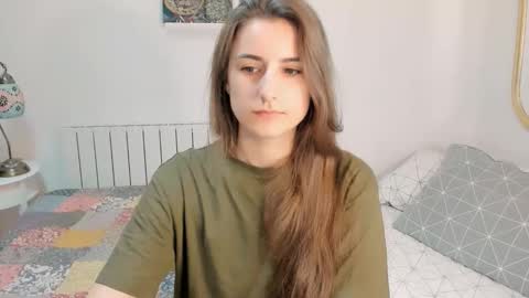 Alisson online show from December 1, 2025, 6:24 pm