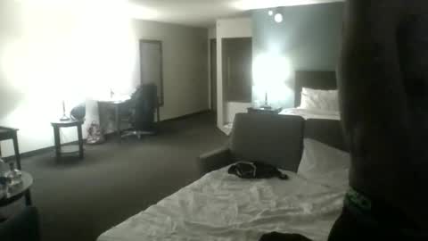 toochillcouple420 online show from November 8, 2025, 6:13 am