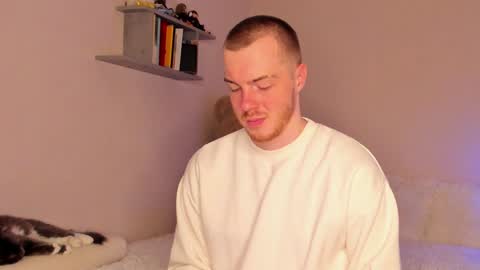 toohornyserj online show from December 6, 2024, 7:56 pm