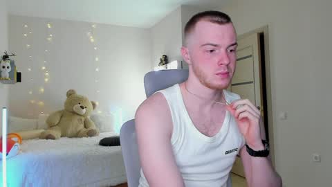 toohornyserj online show from December 17, 2024, 11:38 pm